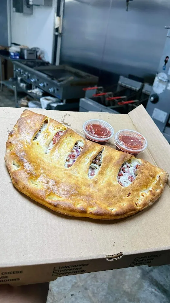 Deluxe Calzone
